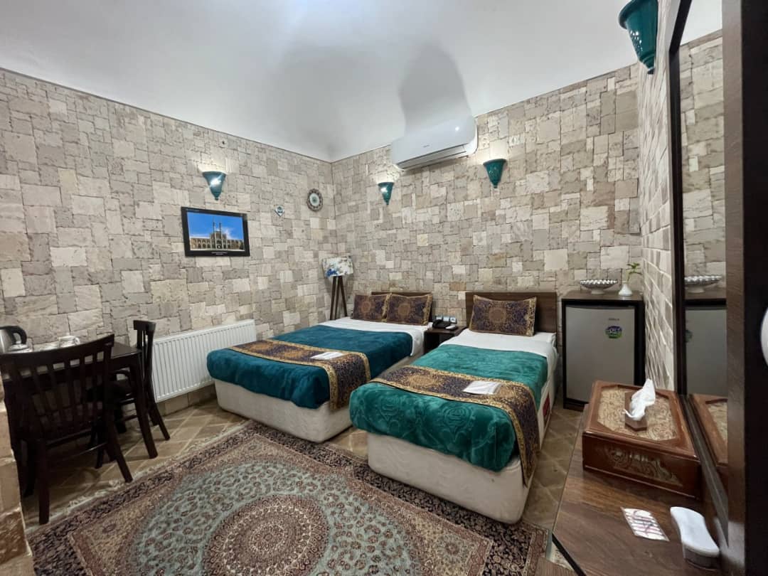 Traditional Hotel Firoozeh Yazd